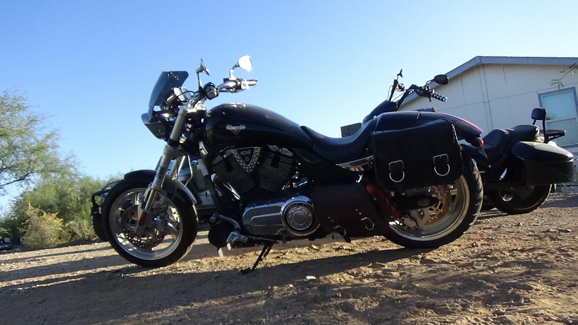 Willie & Max Braided Series Large Straight Saddlebags. Handcrafted in the USA. Limited Lifetime Warranty. - Image 3