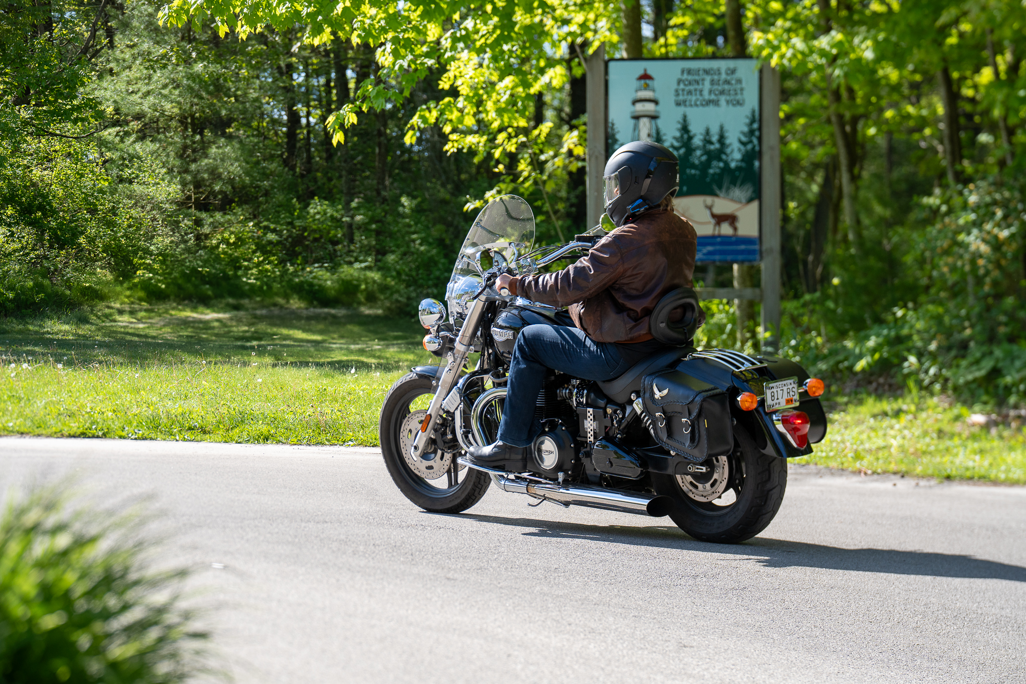 Willie & Max Black Magic Series Compact Slant Saddlebags. Handcrafted in the USA. Limited Lifetime Warranty - Image 3
