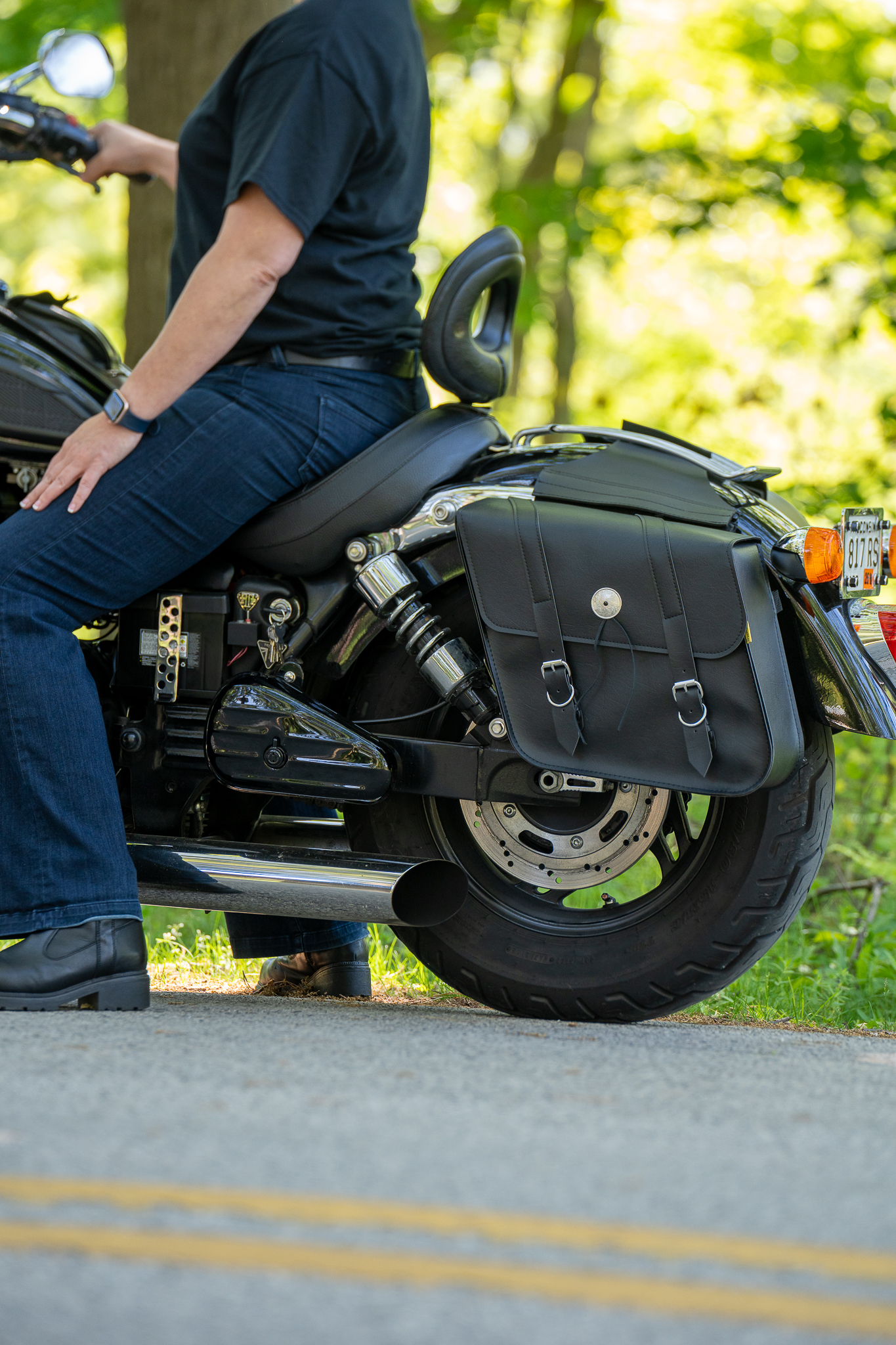 Willie & Max Deluxe Series Standard Slant Saddlebags. Handcrafted in the USA. Limited Lifetime Warranty. - Image 11