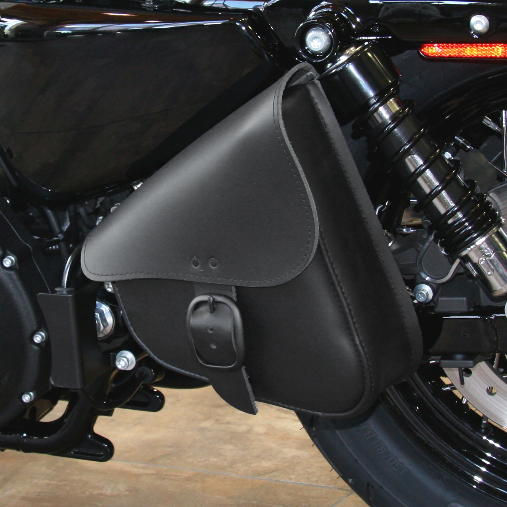 Willie and Max Swingarm bag for Sportster